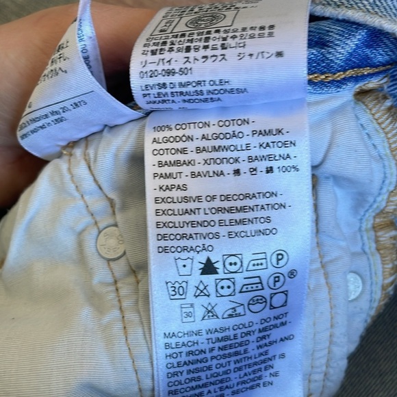 Levi's 501 Premium Denim Cotton Buttonfly Jean Shorts - Picture 8 of 13